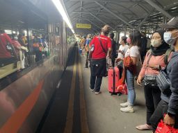 28.625 Penumpang Gunakan KA Selama Liburan Idul Fitri 1443 H