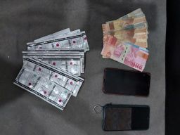 Disergap saat Transaksi Pil Koplo di Kota Probolinggo, 4 Orang Diamankan