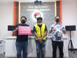 Bos Bengkel Reparasi Terpal di Surabaya Terjerat Kasus Narkoba