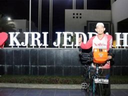Fauzan Gowes 5.000 Km dari Magelang ke Makkah untuk Berhaji