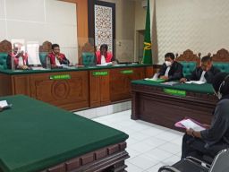 Menantu yang Didakwa Gadaikan BPKB Motor Mertua Minta Keringanan Hukuman