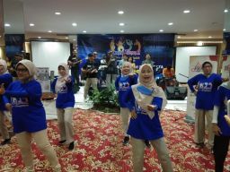 Keceriaan Peringatan 40 Tahun Alumni 80 SMAN 4 Surabaya saat Reuni Akbar