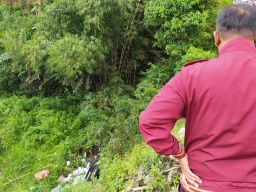 Motor Roda Tiga Terjun ke Jurang di Malang, Satu Pelajar Dikabarkan Kritis