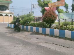 Banyak Jalan Rusak, DPRD Jombang Minta Pemkab Siapkan Dana Rp100 Miliar