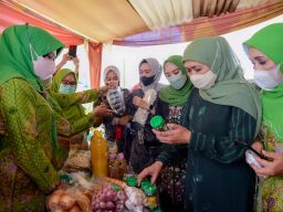 Gubernur Khofifah Ajak Muslimat NU Sidoarjo Transformasi Digital  Sektor UMKM