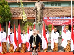 Kemeriahan Hari Lahir Pancasila di Sekolah Soekarno Kecil, Kota Mojokerto
