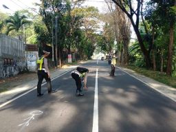 Tiga Motor Bertabrakan di Prigen Pasuruan, 1 Orang Tewas