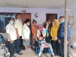 IPSM Bantu Anak Penderita Kelumpuhan di Surabaya