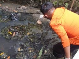 Pembuang Orok Bayi di Selokan Jemur Ngawinan Surabaya Diamankan