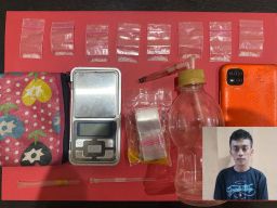 Bisnis Terlarang Pemuda di Pasuruan Terbongkar Usai Rumahnya Digerebek Polisi