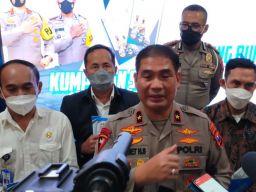 Launching Buku Ujian Teori SIM, Polda Jatim Ajak Masyarakat Tertib Lalu Lintas