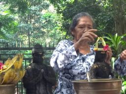 Air Melimpah saat Kemarau, Warga Tulungagung Gelar Tradisi Ulur-Ulur