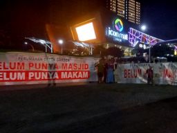 Tak Ada Lahan Makam, Warga Perum Green Garden Gresik Protes Pengembang