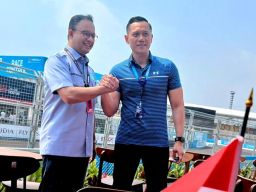 Momen Keakraban Anies dan AHY di Sirkuit Formula E