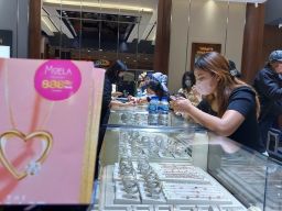 The Palace Jeweler Buka Gerai di Lippo Mall Sidoarjo, Promonya Bikin Ngiler
