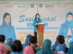 Tur Keliling Jatim, Mbak Arumi Sosialisasikan Pentingnya Konsumsi Ikan