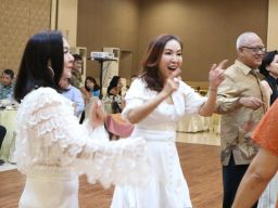 Keceriaan Angkatan 1981 SMAK Petra 1 Surabaya saat Grand Reunion