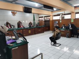 Sidang Kasus Kekerasan Seksual di SPI, Terdakwa JEP Harus Dituntut Maksimal!