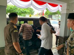 Kejari Jombang Jebloskan Dua Direktur CV SLJ Pengemplang Pajak ke Lapas