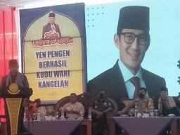 Sandiaga Ajak Santri Ponpes Ar Rosyid Bojonegoro Jadi Lokomotif Kreatif