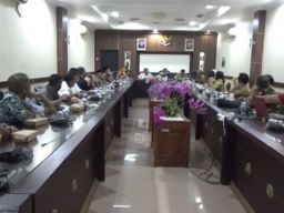 Koperasi JHS 2 Kali Tak Hadiri RDP, DPRD Jember akan Libatkan Aparat