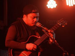 Menjelajah Mesin Waktu 2020 di Jawa Timur, Pusakata Sapa Penggemar di Gresik