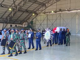 Jenazah Pilot T50i Golden Eagle Lettu Pnb Allan Safitra Diterbangkan ke Jakarta