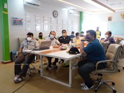 Mas Dhito Siapkan Mobil Operasional Siswa Sekolah Terdampak Bandara