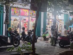 Ditinggal 5 Menit Beli Jilbab, Motor Milik Emak-emak di Pamekasan Raib