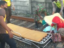 Pergi ke Pasar, Nenek di Gresik Tewas Tertabrak Kereta Api