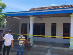 Pria di Pamekasan Jadi Korban Pembacokan saat Istirahat Dalam Rumah