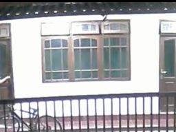 Pesepeda Ontel Terekam CCTV Kuras Isi Kotak Amal Musala di Kediri