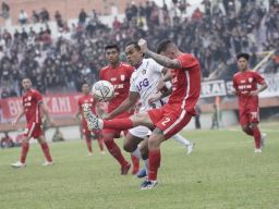 Imbang Lawan Persis Solo, Begini Penjelasan Javier Roca Soal Penyelesaian Akhir