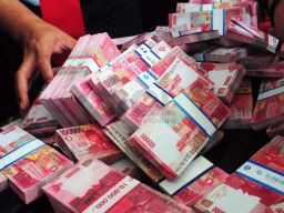 Edarkan Uang Palsu, Suami Istri di Jember Sasar Pedagang Pasar