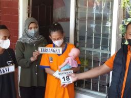 Melihat dari Dekat Kekejaman Ibu di Surabaya Aniaya Bayinya hingga Tewas