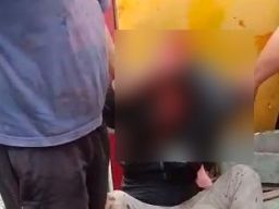 Tepergok Curi Motor di Surabaya, Ronaldo Nyonyor Dihajar Massa