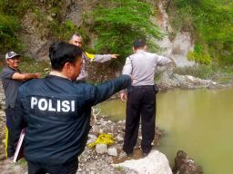 Pria di Pasuruan Tewas Tenggelam dalam Kubangan Air saat Mencari Siput