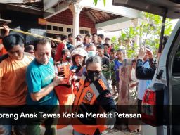 Video: Seorang Anak Tewas Ketika Merakit Petasan