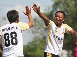 Mini Soccer Pemkab Gresik: AKD FC dan Dishub Lolos Semi Final