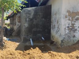 Penerima Bantuan Pembangunan MCK di Pamekasan Masih Keluarkan Uang Pribadi
