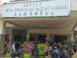 10 Partai Politik di Lamongan Minta Tambahan Dana Banpol