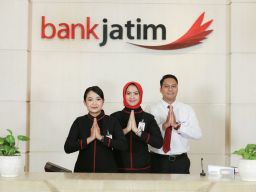 Bank Jatim Terpilih Sebagai Bank dengan Kinerja Tersehat Tahun 2022