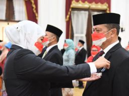 150 ASN Pemprov Jatim Terima Anugerah Satyalancana Karya Satya 2022