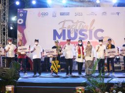 Melalui Festival, Pemkab Banyuwangi Ajak Musisi Jalanan Tampil di Kafe-Hotel