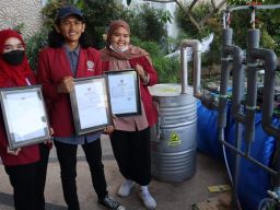 UM Surabaya Pamerkan 45 Karya Mahasiswa Hasil KKN