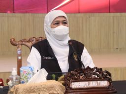 Atasi Konflik Sosial di Jember, Khofifah Minta Perhutani Buka Data Lahan Kopi