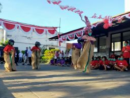 Referensi Lomba Agustusan yang Meriah, Menggelitik dan Hemat Biaya