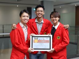 Ide Plastik Tulang Ikan Tim Serendepity Untag Surabaya Tembus Nasional