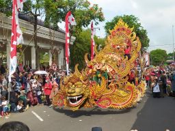 Kemeriahan Megilan Karnaval Lamongan 2022