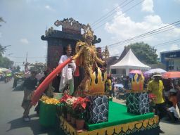 FOTO: Keseruan Pawai Budaya Bojonegoro